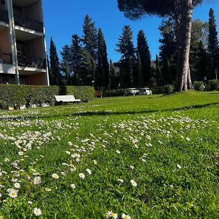 Parco Tirreno Hotel Рим Екстериор снимка