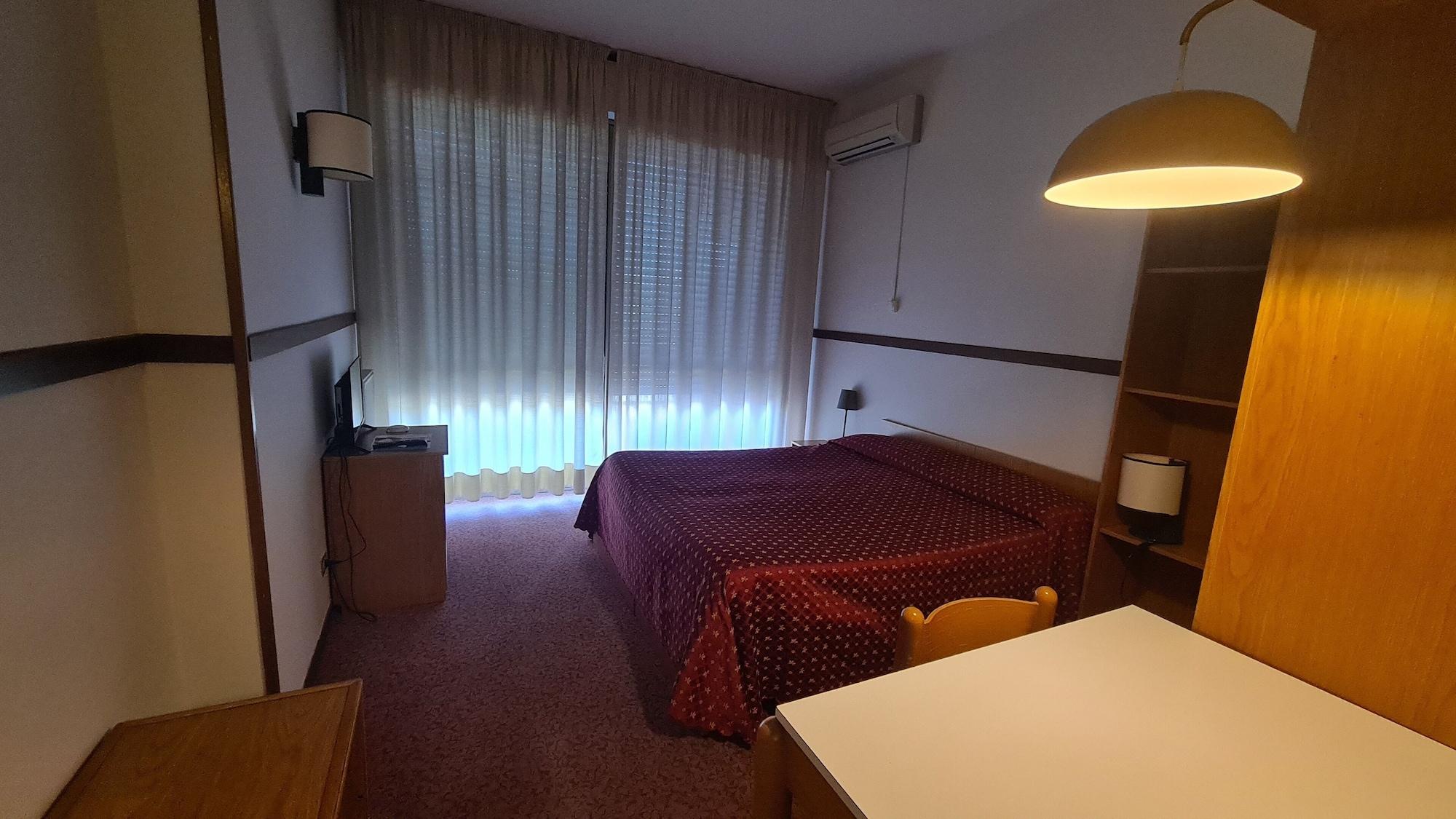 Parco Tirreno Hotel Рим Екстериор снимка