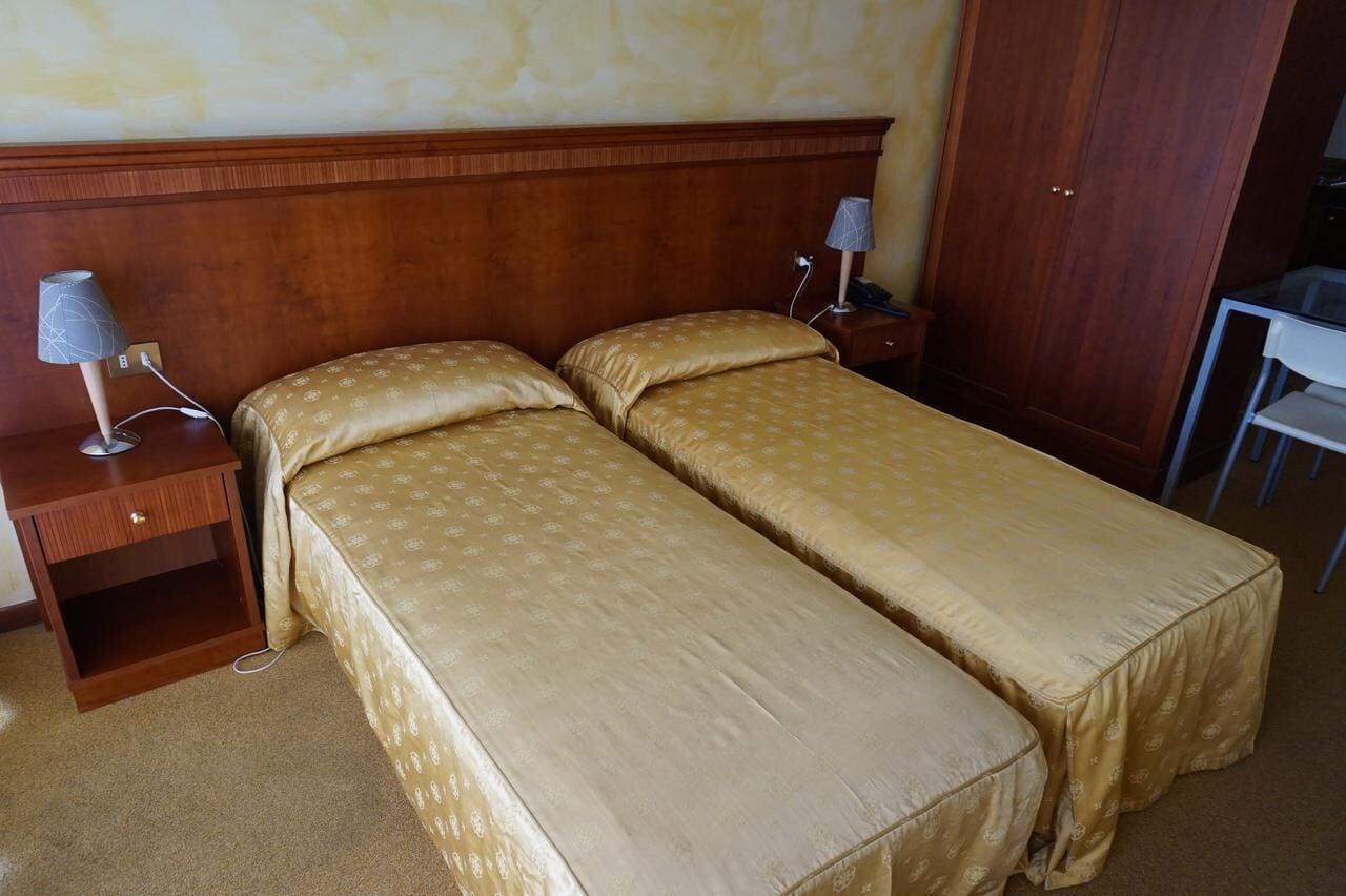 Parco Tirreno Hotel Рим Екстериор снимка