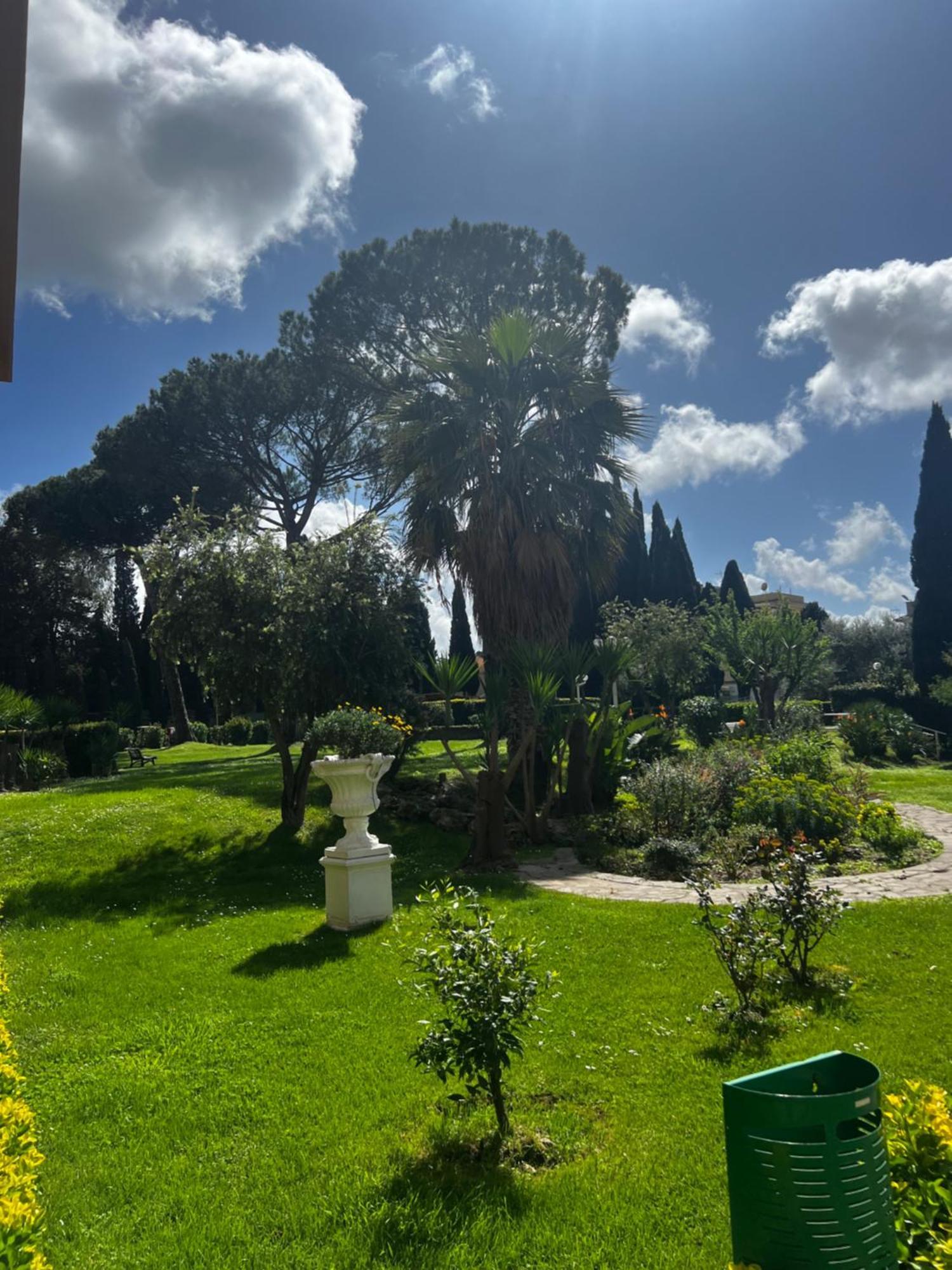 Parco Tirreno Hotel Рим Екстериор снимка